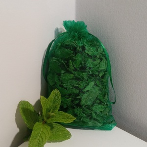 Szárított menta organza tasakban (10 g), Otthon & Lakás, Gyertya, illat, aroma, Illatzsák, Mindenmás, MESKA