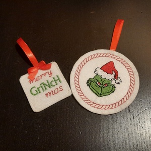 Hímzett Grinch filc figurák - Meska.hu