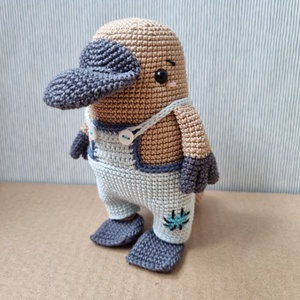 Horgolt kacsacsőrű amigurumi, Játék & Sport, Plüssállat & Játékfigura, Más figura, Horgolás, MESKA