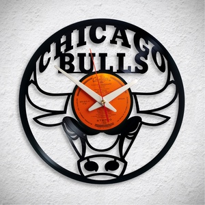 Chicago Bulls  - Bakelit falióra, Otthon & Lakás, Dekoráció, Fali és függő dekoráció, Falióra & óra, Újrahasznosított alapanyagból készült termékek, MESKA