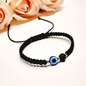 Védelmező Evil Eye karkötő lávakővel, állítható méret, Ékszer, Karkötő, Gyöngyös karkötő, Csomózás, Ékszerkészítés, MESKA