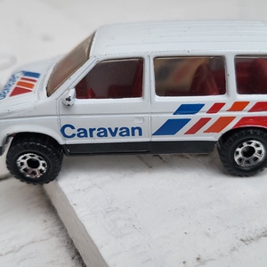 Matchbox_Dodge Caravan, 1964-es évjárat, Játék & Sport, Kisautók, járművek, Autó, , MESKA