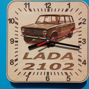 LADA 2102 mintás falióra. Ladás óra. (Négyszögletes számlappal.), Otthon & Életmód, Dekoráció, Fali és függő dekoráció, Falióra & óra, Gravírozás, pirográfia, MESKA