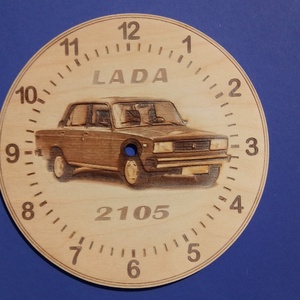 LADA 2105 mintás falióra. Ladás óra. - otthon & életmód - dekoráció - fali és függő dekoráció - falióra & óra - Meska.hu