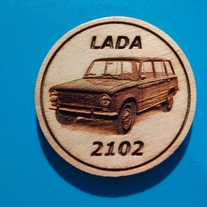 Lada 2102 mintás hűtőmágnes. Ladás gravírozás., Otthon & Életmód, Konyhafelszerelés, tálalás, Konyhai dekoráció, Hűtőmágnes, Gravírozás, pirográfia, MESKA