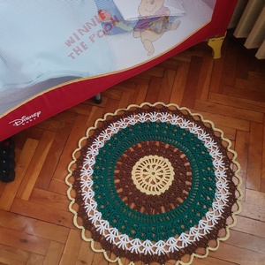 72 cm-es színes kerek horgolt terítő (mandala) - otthon & életmód - dekoráció - asztal és polc dekoráció - horgolt & csipketerítő - Meska.hu