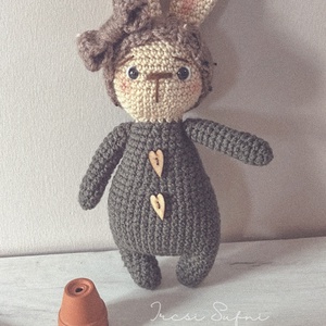 Szintike  / horgolt nyuszi - amigurumi - játék & sport - plüssállat & játékfigura - nyuszi - Meska.hu