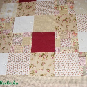 patchwork takaró apró kockákból, pasztell színekből - otthon & életmód - lakástextil - ágytakaró - Meska.hu