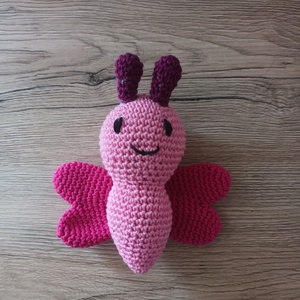 Rózi, az amigurumi pillangó, Játék & Sport, Plüssállat & Játékfigura, Más figura, Horgolás, MESKA