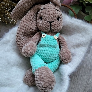 Horgolt nyuszi amigurumi, Játék & Sport, Plüssállat & Játékfigura, Nyuszi, Horgolás, MESKA