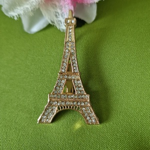 Kitűző, bross BRO225 - Strasszköves Eiffel torony 55x78mm, Ékszer, Kitűző és Bross, Kitűző, , MESKA