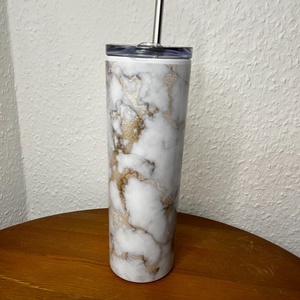 Skinny tumbler - szürke márvány 600 ml - művészet - más művészeti ág - Meska.hu