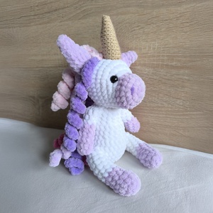 Luna, az unikornis amigurumi figura - játék & sport - plüssállat & játékfigura - unikornis - Meska.hu