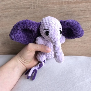 Lulu, a lila elefánt amigurumi figura, Játék & Sport, Plüssállat & Játékfigura, Elefánt, Horgolás, MESKA