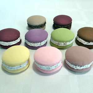 Karácsonyi gipsz macaron - festett - kellékek & szerszámok - dekorációs kellékek - egyéb kellékek - Meska.hu