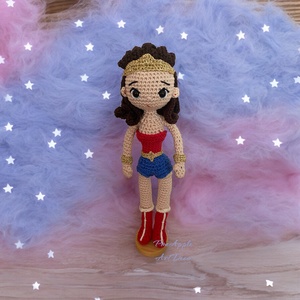 Wonder Woman horgolt baba amigurumi (Messza), Játék & Sport, Baba & babaház, Baba, Horgolás, Varrás, MESKA