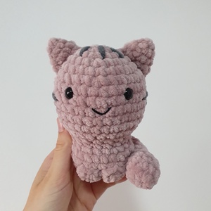 Horgolt amigurumi plüss cica, Játék & Sport, Plüssállat & Játékfigura, Cica, Horgolás, MESKA