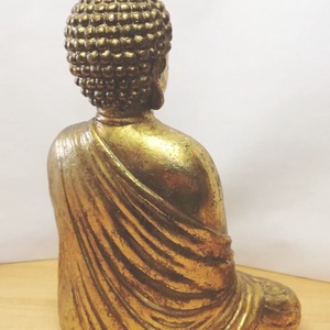 Aranyozott meditáló Buddha kerámia szobor. Értékes ritkaság - művészet - szobor - kerámia - Meska.hu