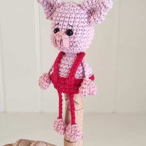 Késztermék! Amigurumi ujjbáb - Marci a kismalac - játék & sport - bábok - ujjbáb - Meska.hu