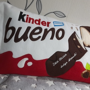 Kinder bueno párna, Otthon & Lakás, Babaszoba, gyerekszoba, Gyerek díszpárna, Varrás, MESKA