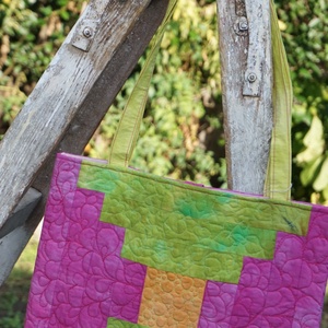 Kunyhós patchwork táska - Meska.hu