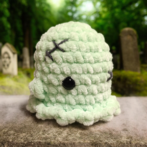 Zombie Ghost horgolt amigurumi figura  - otthon & életmód - dekoráció - halloween - halloweeni dekoráció - Meska.hu