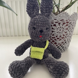 Amigurumi nyuszi, Játék & Sport, Plüssállat & Játékfigura, Nyuszi, Horgolás, Varrás, MESKA